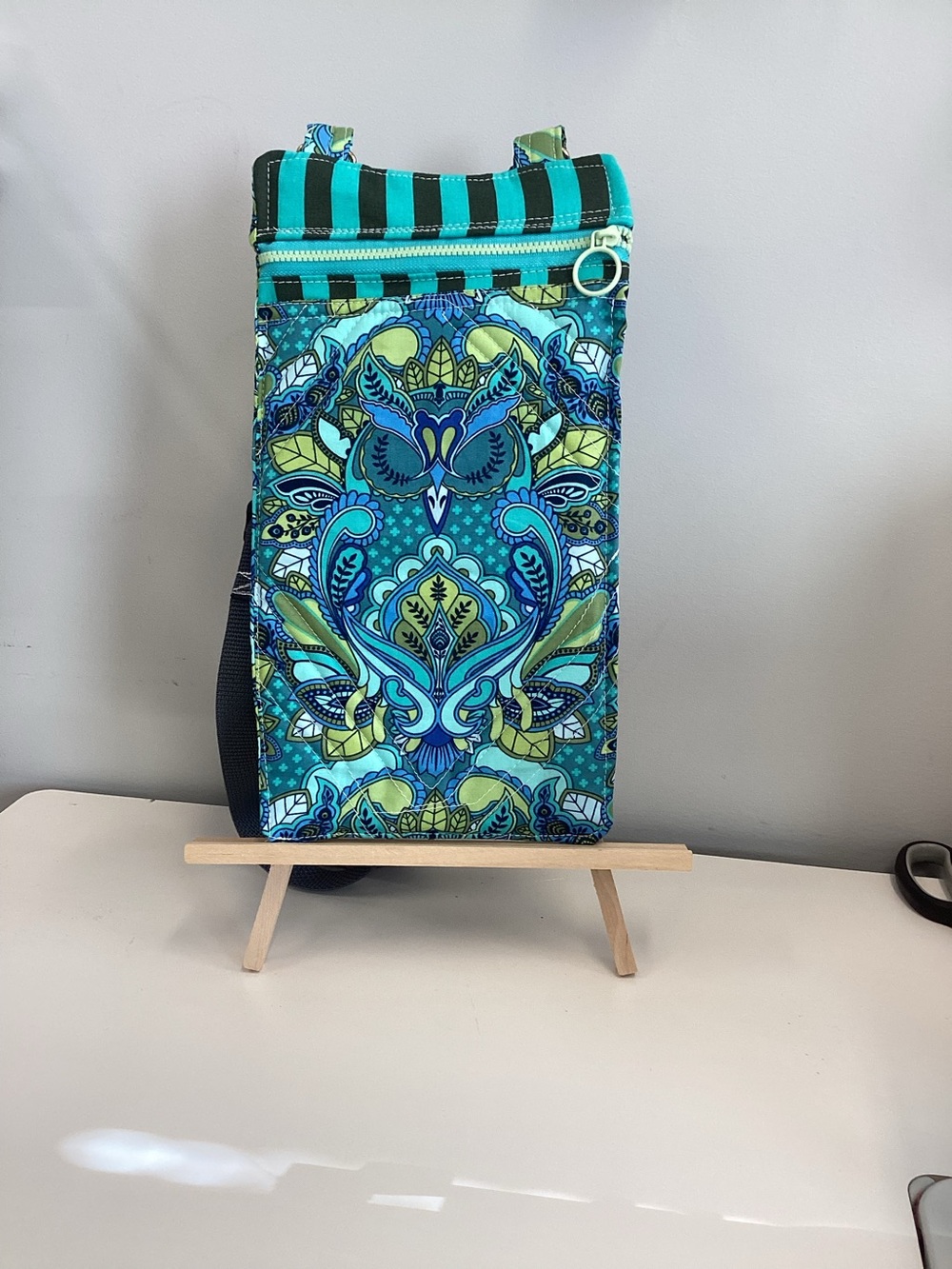 Vibrant Blue-Green Patterned Crossbody Bag